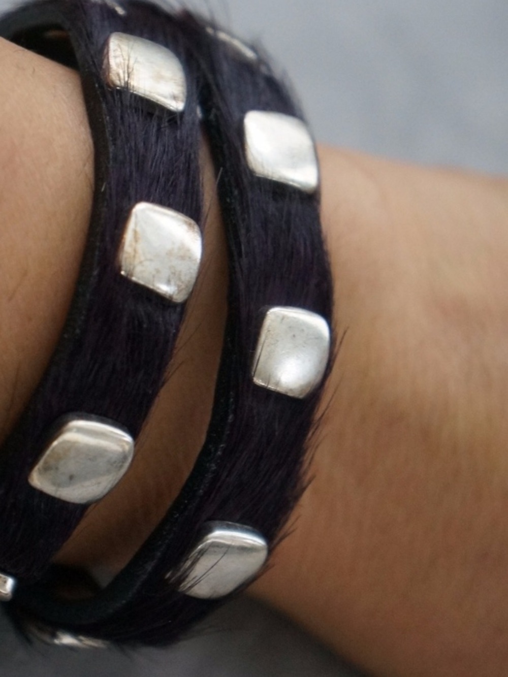 Uno de 50 Boho Calf Hair Silver Studded Wrap Bracelet